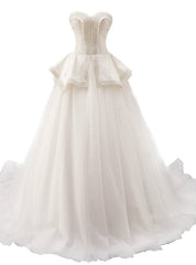 White Ball Gown Tulle Sweetheart Neck With Beading Wedding Dresses