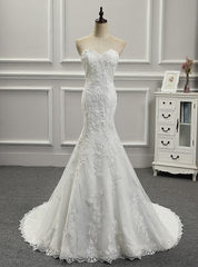 White Mermaid Lace Strapless Appliques Wedding Dress