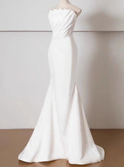 White Mermaid Strapless Pleats Pearls Wedding Dresses