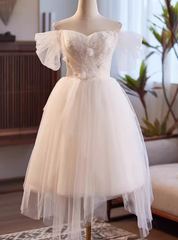 White Tulle Off the Shoulder Flower Pleats Wedding Dresses