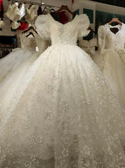 White Tulle V-neck Puff Sleeve Pearls Wedding Dresses