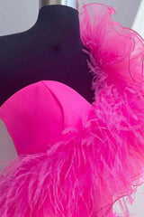 Ruffled Tulle Shoulder Hot Pink Short Homecoming Dress Outfits For Women with Feather