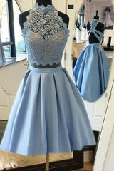 हेल्टर लेस ब्लू होमकमिंग ड्रेस