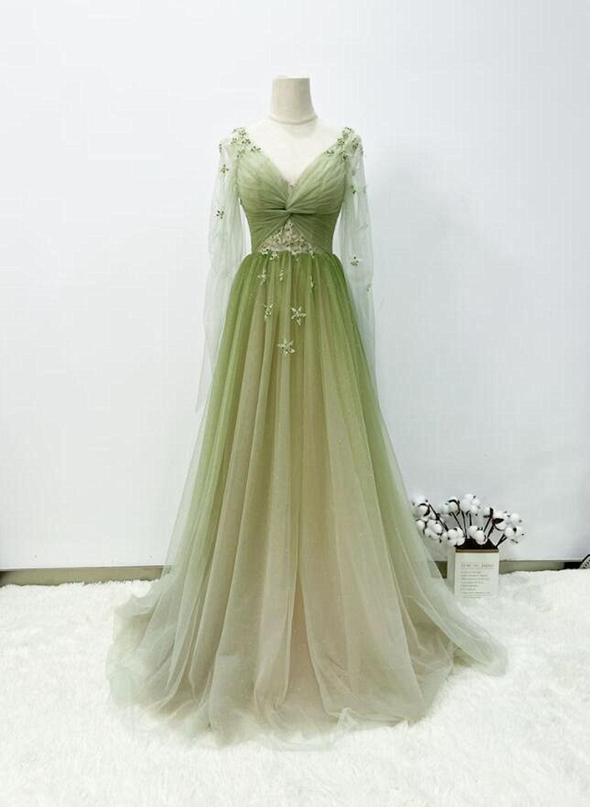 A-line Green Gradient Puffy Sleeves Tulle Long Party Dress Outfits For Girls, Green Long Prom Dress