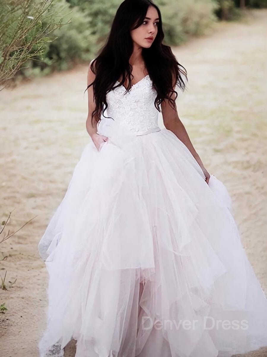 A-Line V-neck Floor-Length Tulle Wedding Dresses For Black girls With Appliques Lace