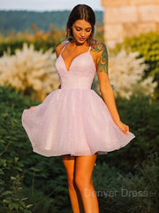 A-Line V-neck Short Lace Homecoming Dresses