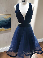 A-Line V-neck Short Tulle Homecoming Dresses For Black girls With Ruffles