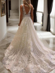A-Line V-neck Sweep Train Tulle Wedding Dresses For Black girls With Appliques Lace