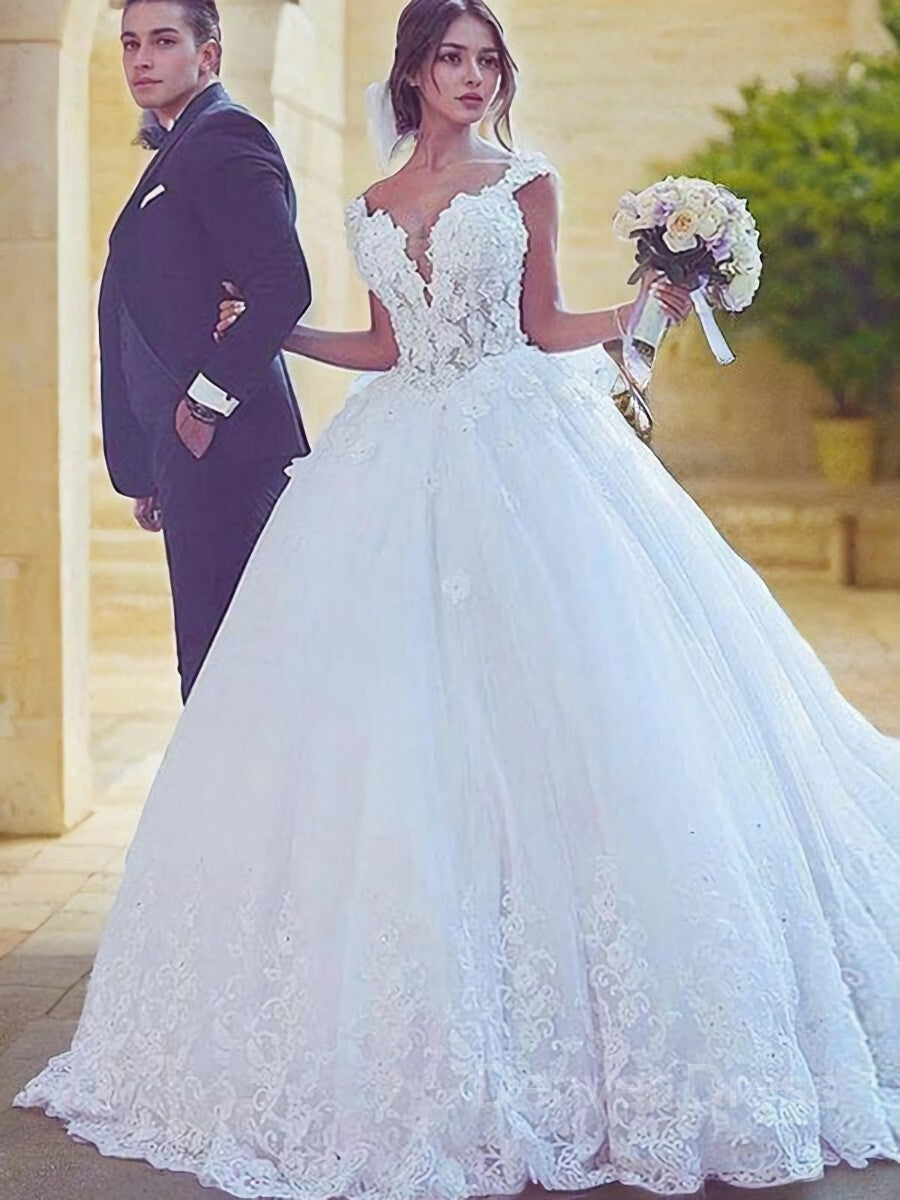 Ball Gown Sweetheart Sweep Train Tulle Wedding Dresses For Black girls With Appliques Lace