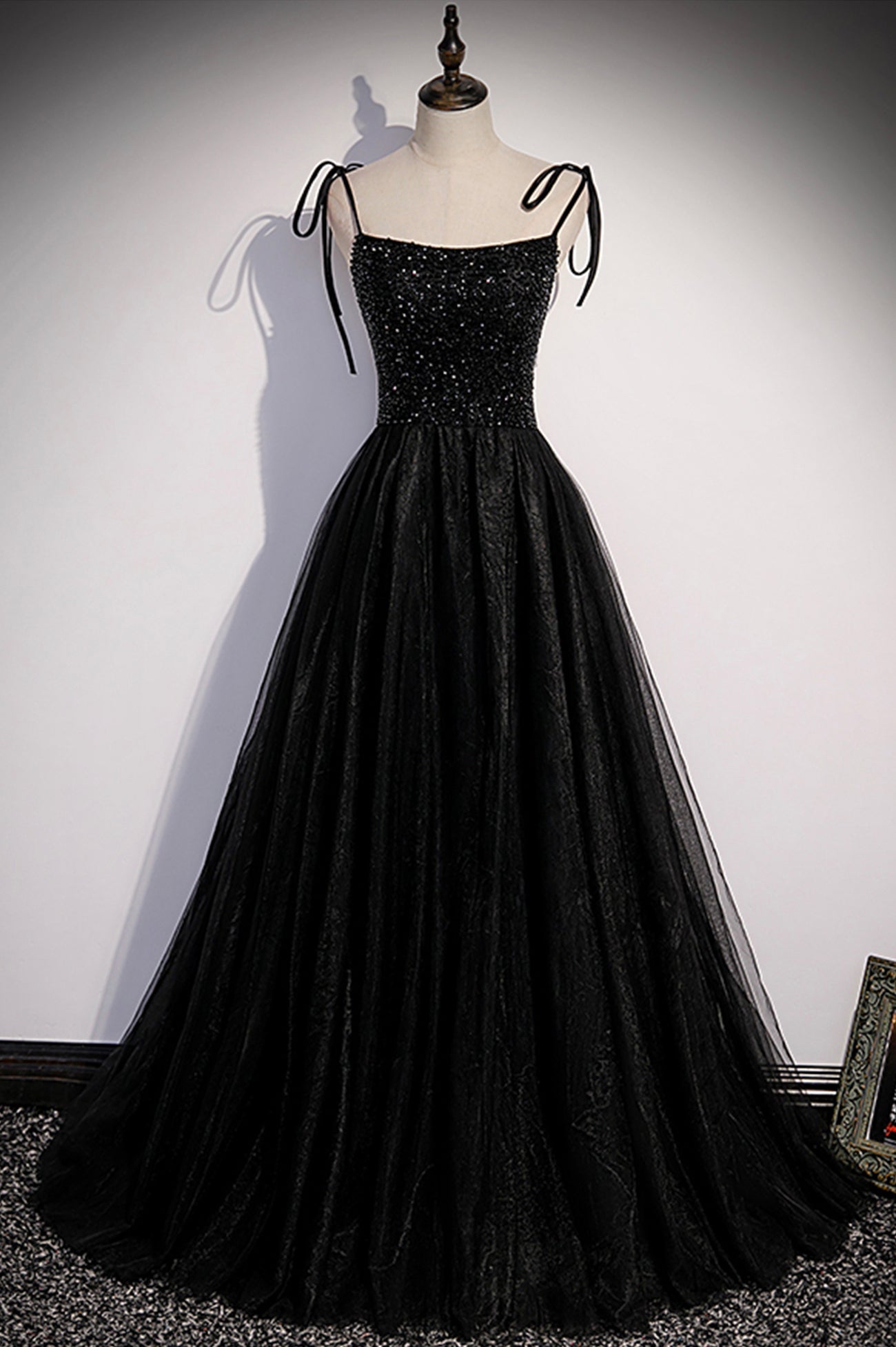 Black Tulle Beaded Long Prom Dress Outfits For Girls, A-Line Spaghetti Straps Evening Dress