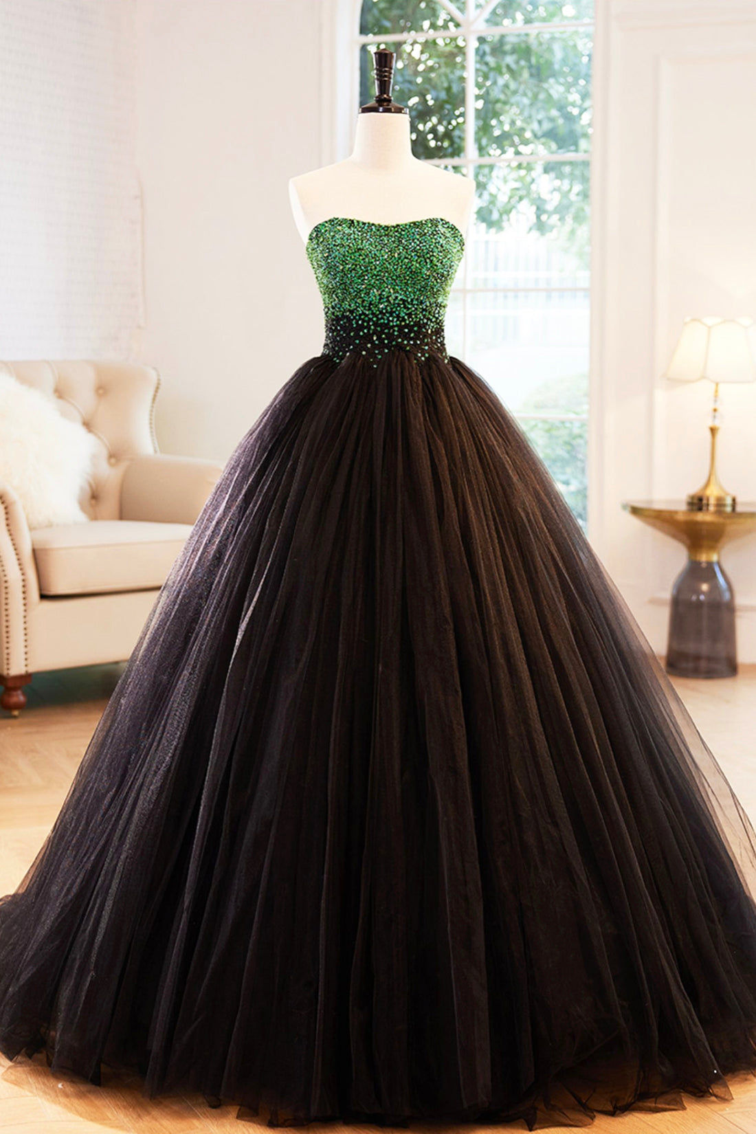 Black Tulle Long Formal Dress Outfits For Women with Green Beaded, Black Strapless Prom Dress