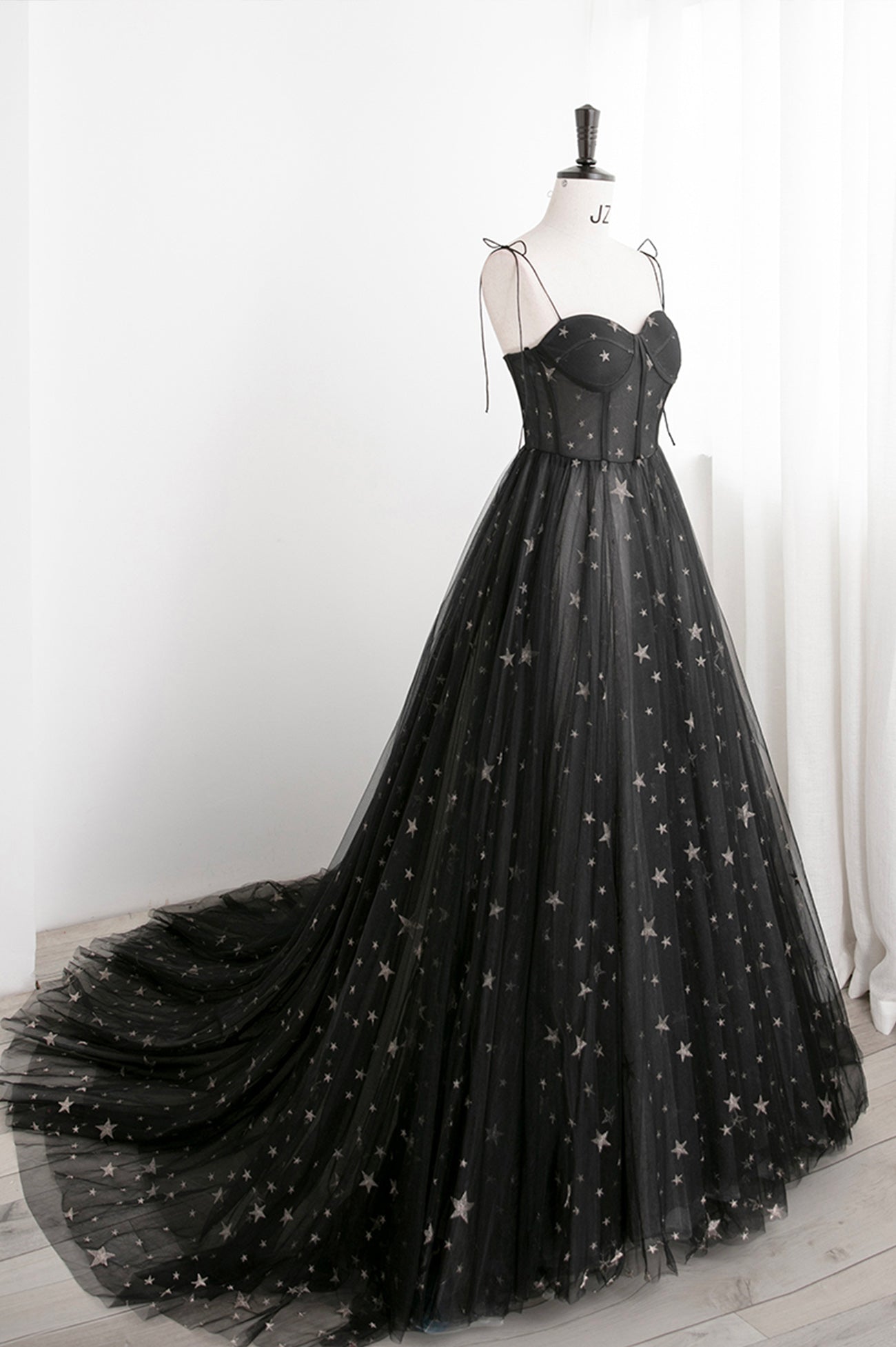 Black Tulle Long Prom Dress Outfits For Women with Stars, Cute Spaghetti Straps Graduation Dress