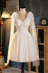 Champagne V-Neck Lace Short Prom Dress Outfits For Girls, Lovely A-Line Evening Party Dress