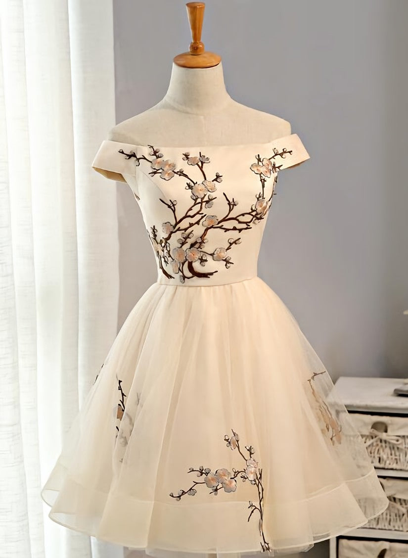 Cute Champagne Off Shoulder Knee Length Prom Dress Outfits For Women , Lovely Formal Dress
