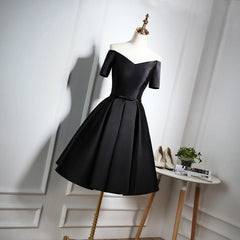 Lovely Black Satin Short Prom Dress Outfits For Girls, Black Party Dress