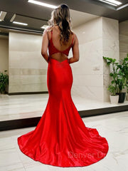 Mermaid V-neck Court Train Elastic Woven Satin Prom Dresses For Black girls With Appliques Lace